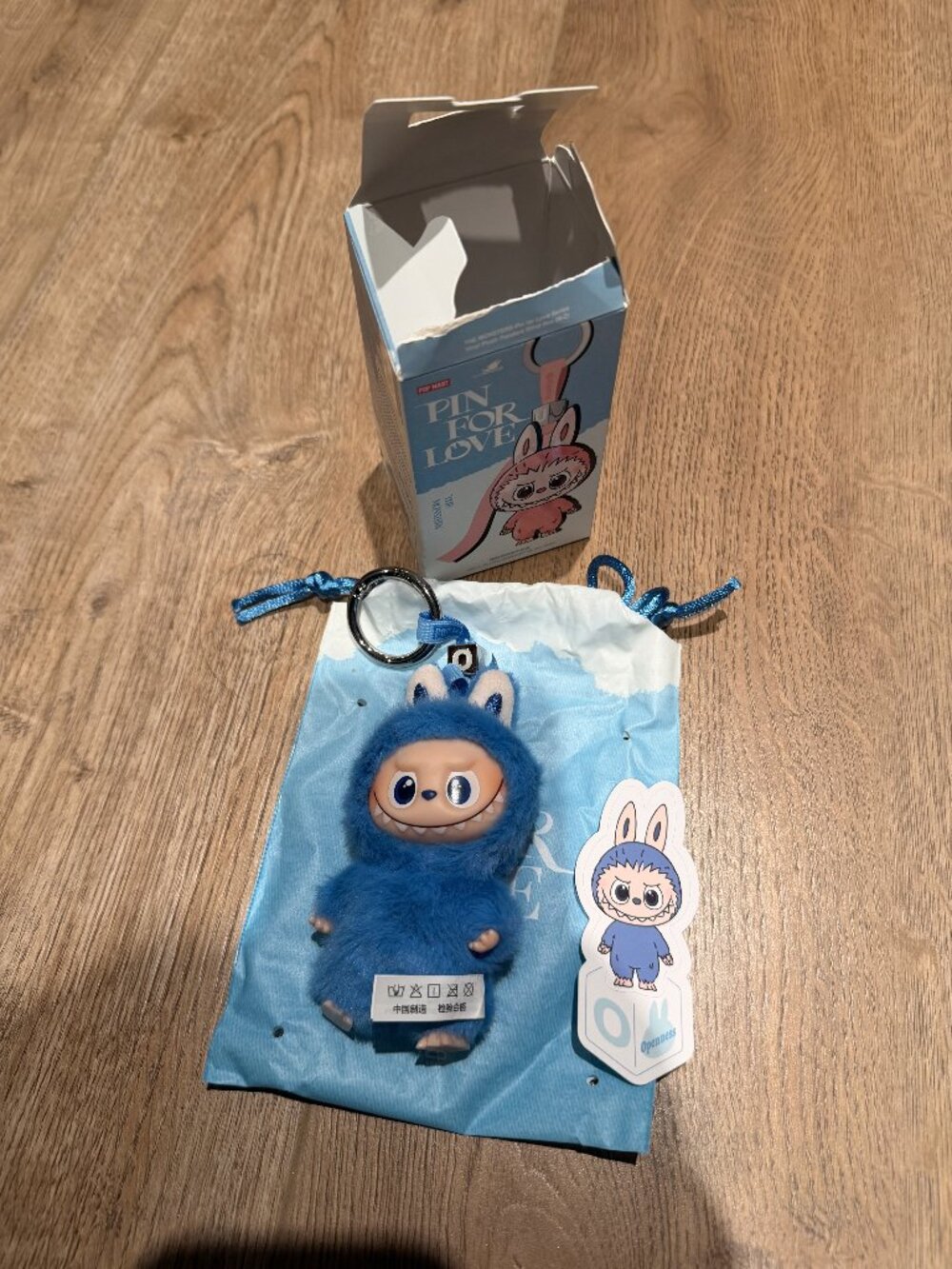 POP MART - Pin for Love (N-Z) LABUBU *Genuine* O Blue